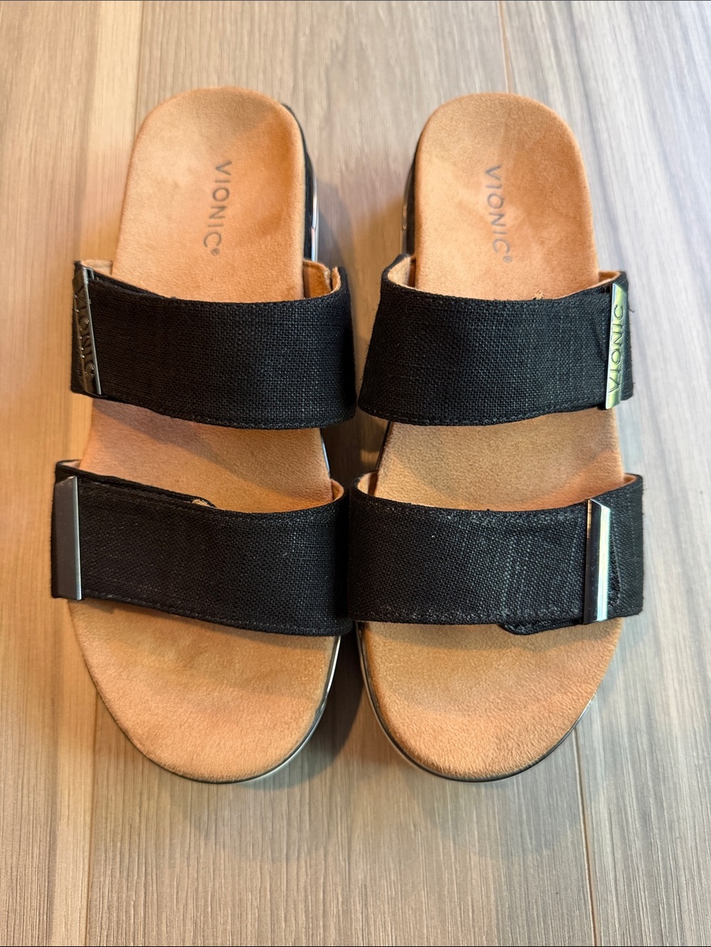 Vionic Women's Brandie Black Double Strap Platform Sandals Size 11